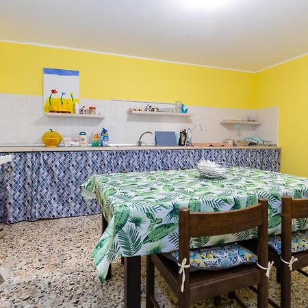 דירות רנדצו Casa Ai Cappuccini מראה חיצוני תמונה