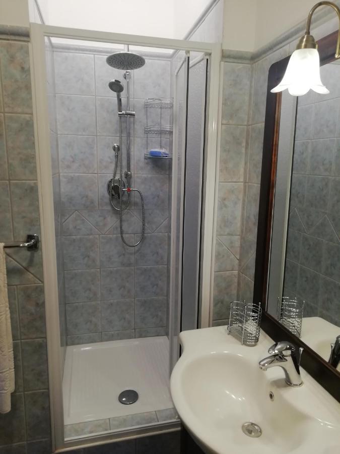 דירות רנדצו Casa Ai Cappuccini מראה חיצוני תמונה