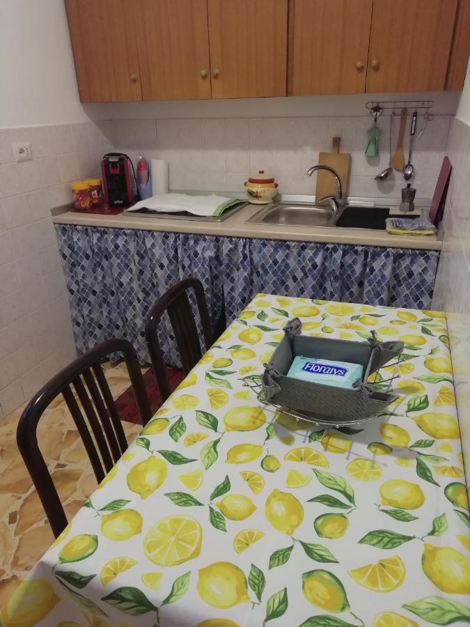 דירות רנדצו Casa Ai Cappuccini מראה חיצוני תמונה