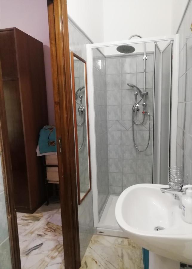 דירות רנדצו Casa Ai Cappuccini מראה חיצוני תמונה